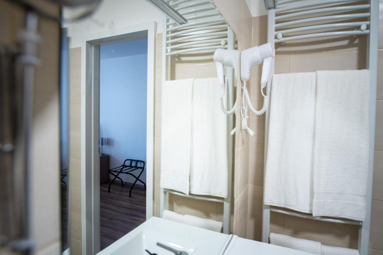 Elixir Panzio Bed & Breakfast Nyírbátor Dış mekan fotoğraf