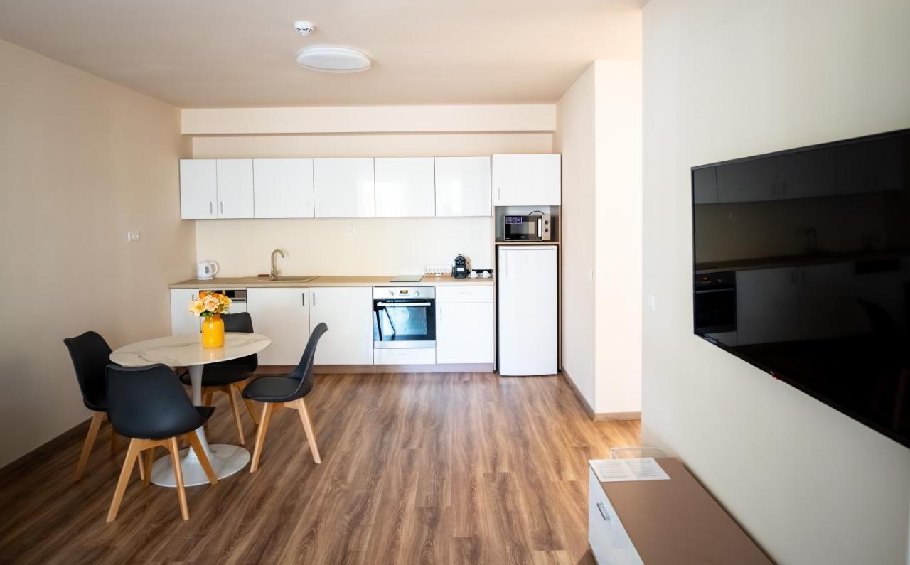 Elixir Panzio Bed & Breakfast Nyírbátor Dış mekan fotoğraf