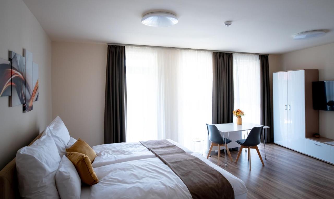 Elixir Panzio Bed & Breakfast Nyírbátor Dış mekan fotoğraf