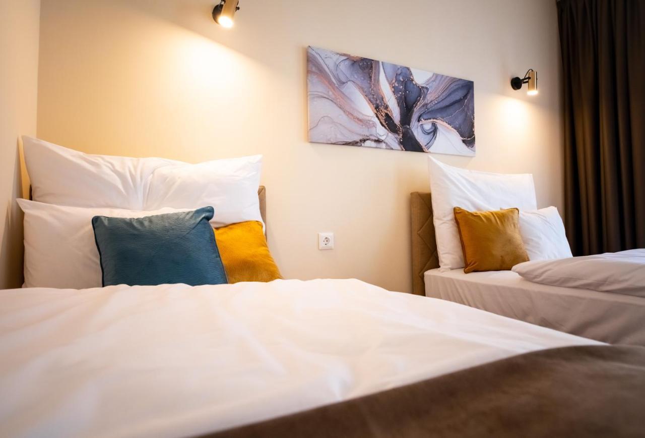 Elixir Panzio Bed & Breakfast Nyírbátor Dış mekan fotoğraf